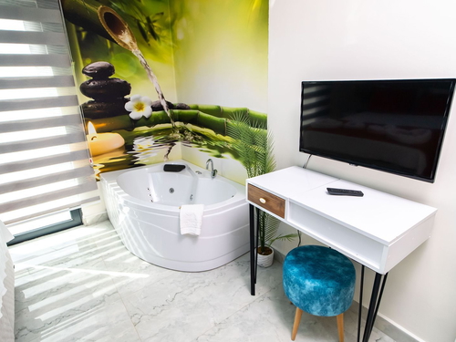  gece  -  Kasım
  | Fethiye Ovacık'ta Lüks 8 Kişilik Villa: Jakuzi, Kapalı Havuz ve Sauna